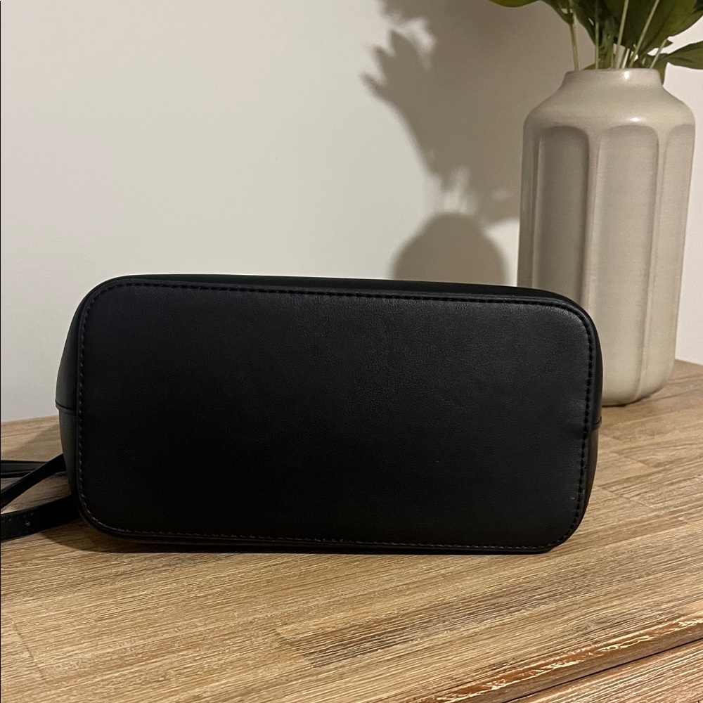 J Crew Factory Black Tassel Women's Bag - Picture 4 of 5